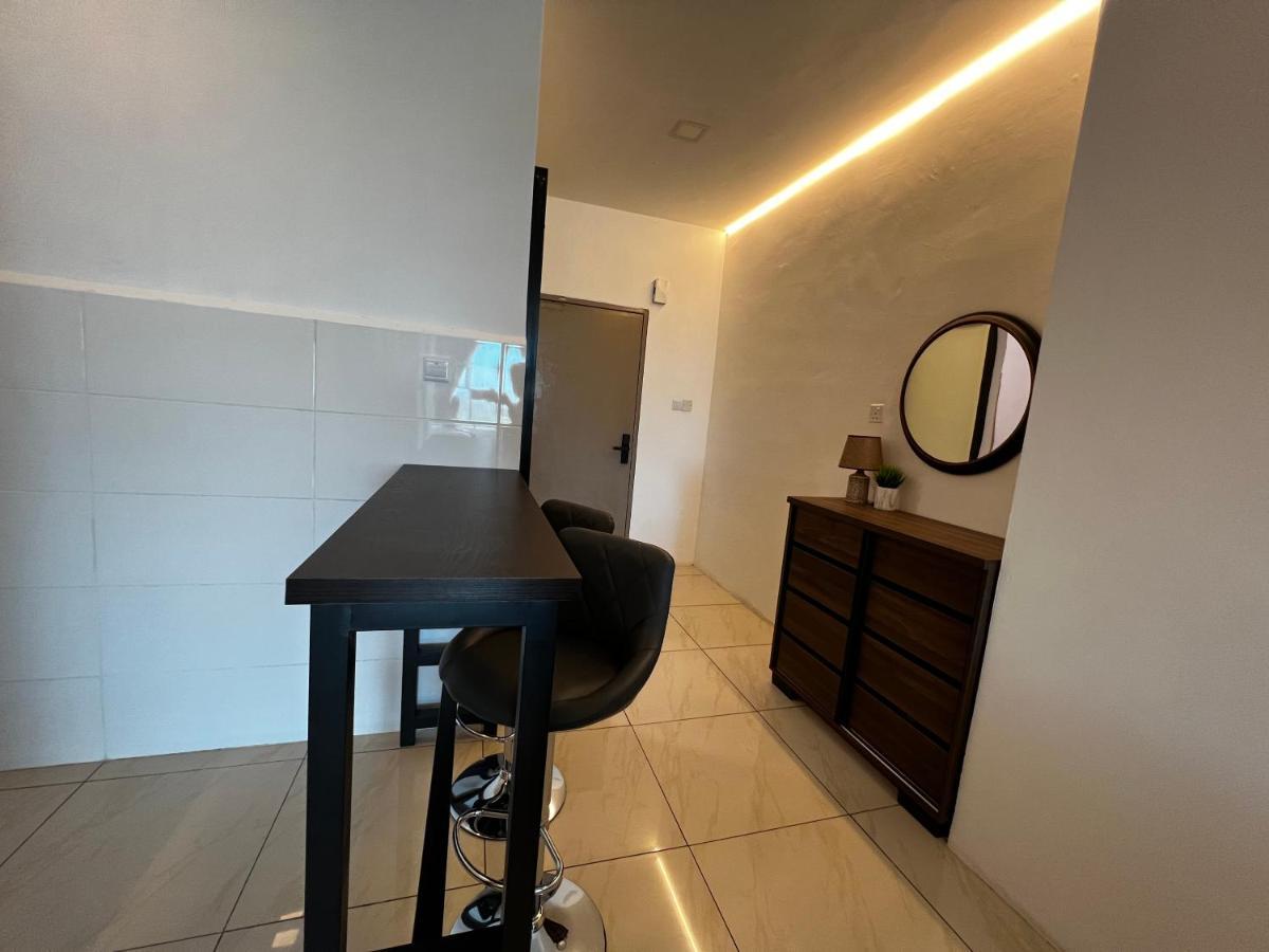 Itcc Manhattan Suites By Prime Penampang Ngoại thất bức ảnh